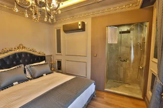 Йомра: Real King Residence