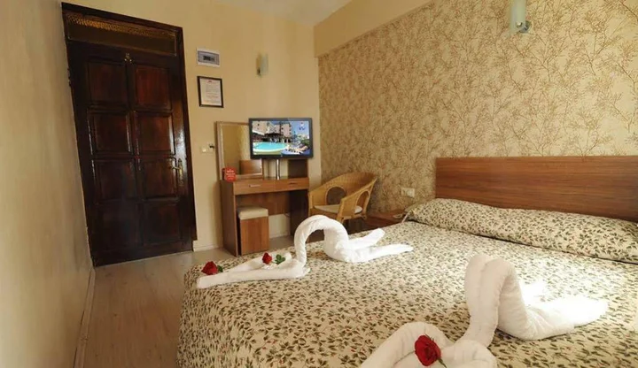Кушадасы: İlayda Hotel - Kuşadası