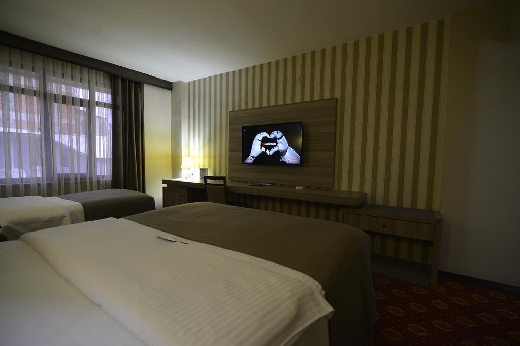 Дюздже: Hizel Hotel