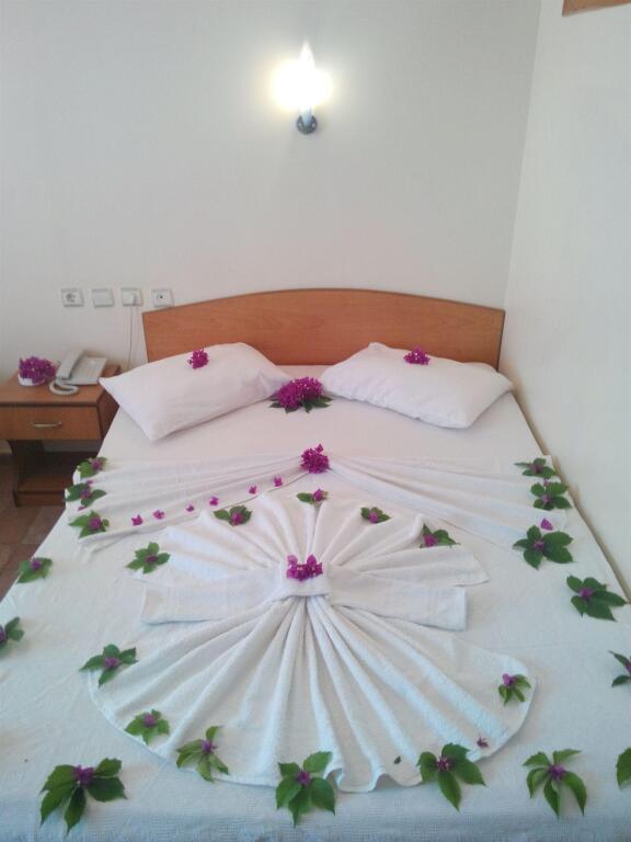 Гюзельчамлы: Art Hotel