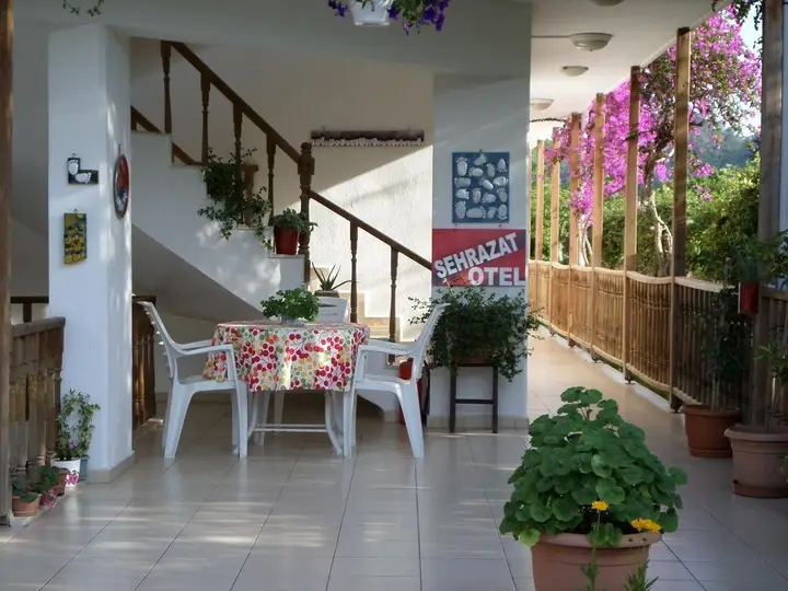 Sehrazat Hotel — фото 2