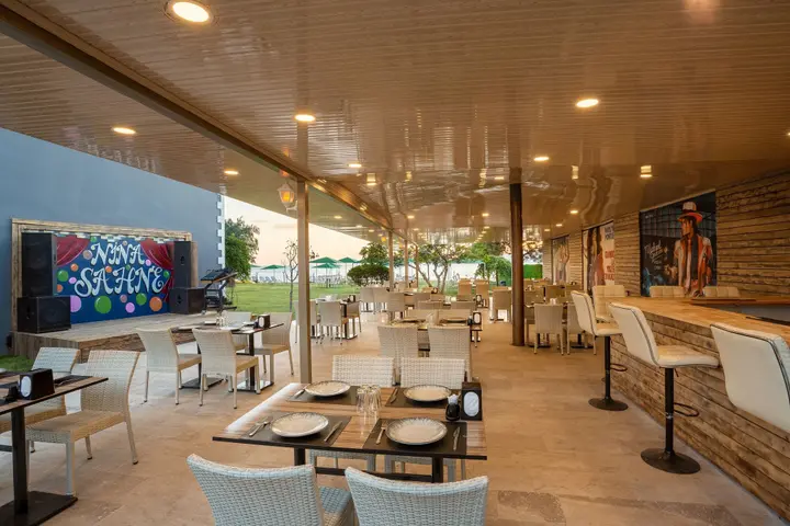 Бурхание: Aqua Nina Hotel