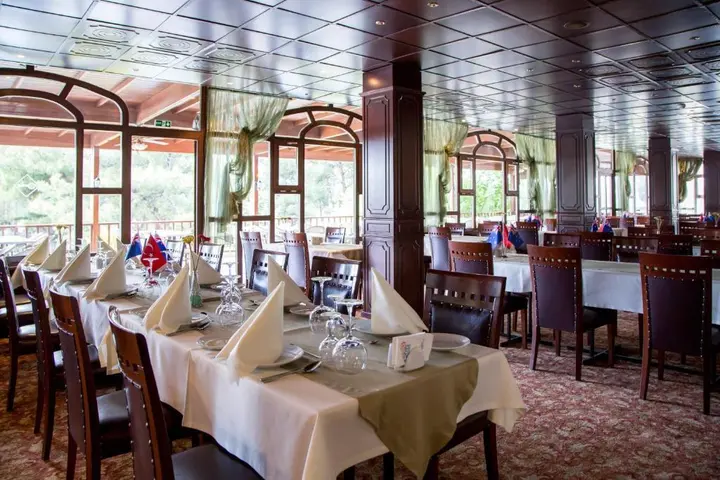 Гузеляли: Troia Tusan Hotel