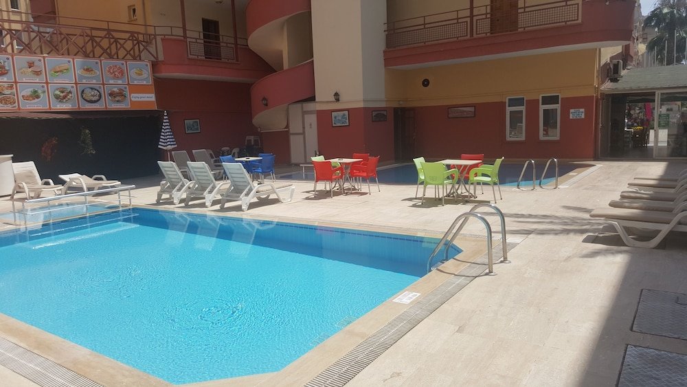 Аланья: Baronessa Apart Hotel
