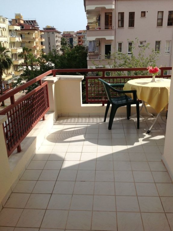 Аланья: Baronessa Apart Hotel