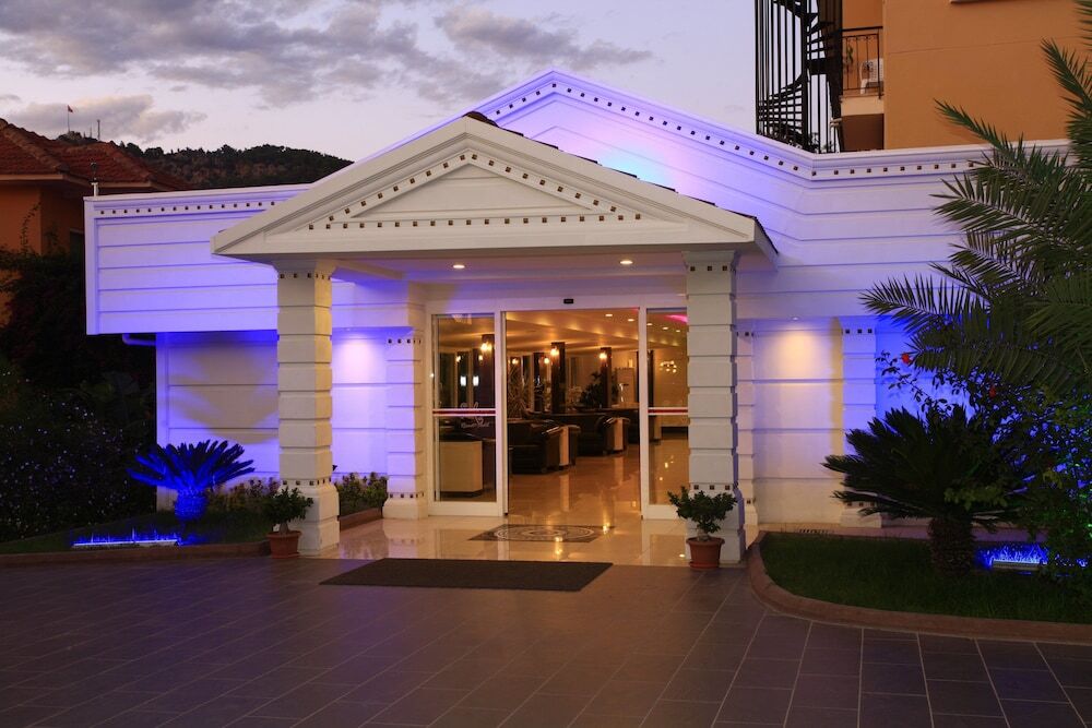 Кемер: Seker Resort Hotel