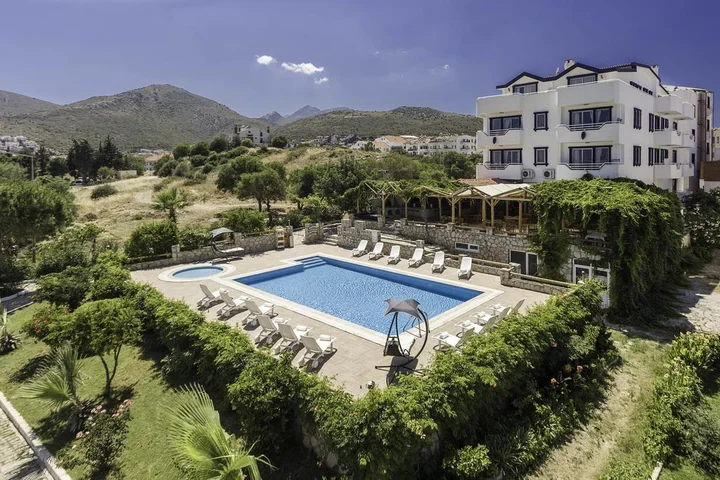 Датча: Uslu Otel Royal Yachting