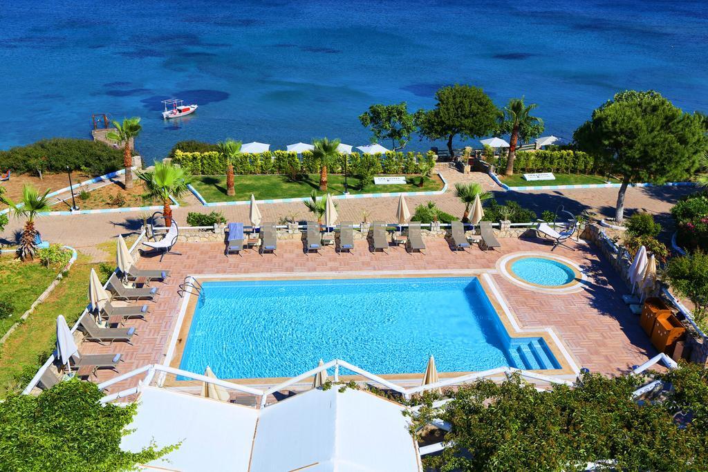 Датча: Uslu Otel Royal Yachting