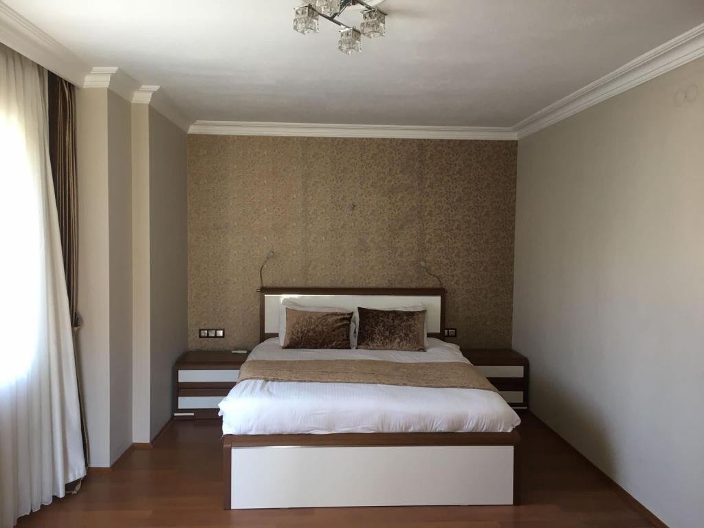 Датча: Uslu Otel Royal Yachting