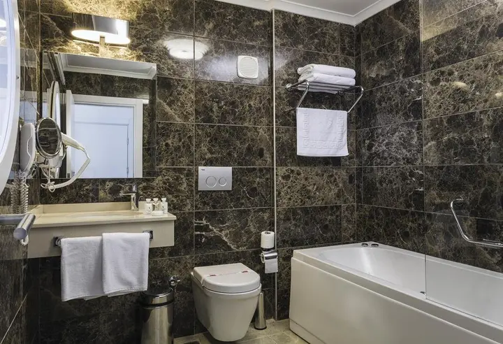 Датча: Uslu Otel Royal Yachting