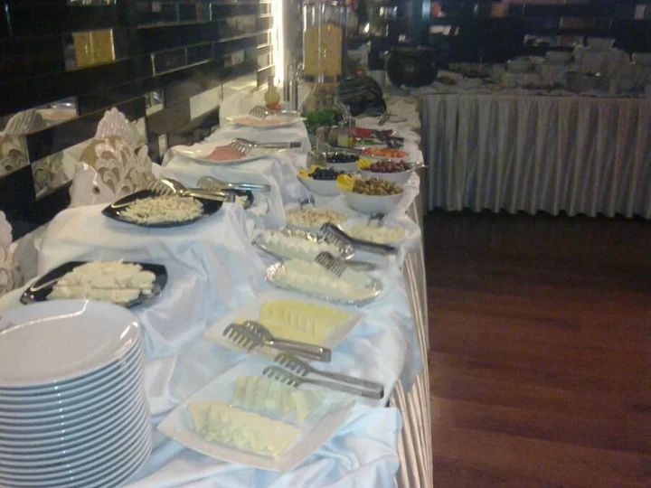 Дюздже: Pak Hotel