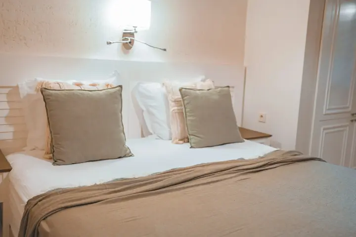 Чиралы: Отель Kimera Lounge