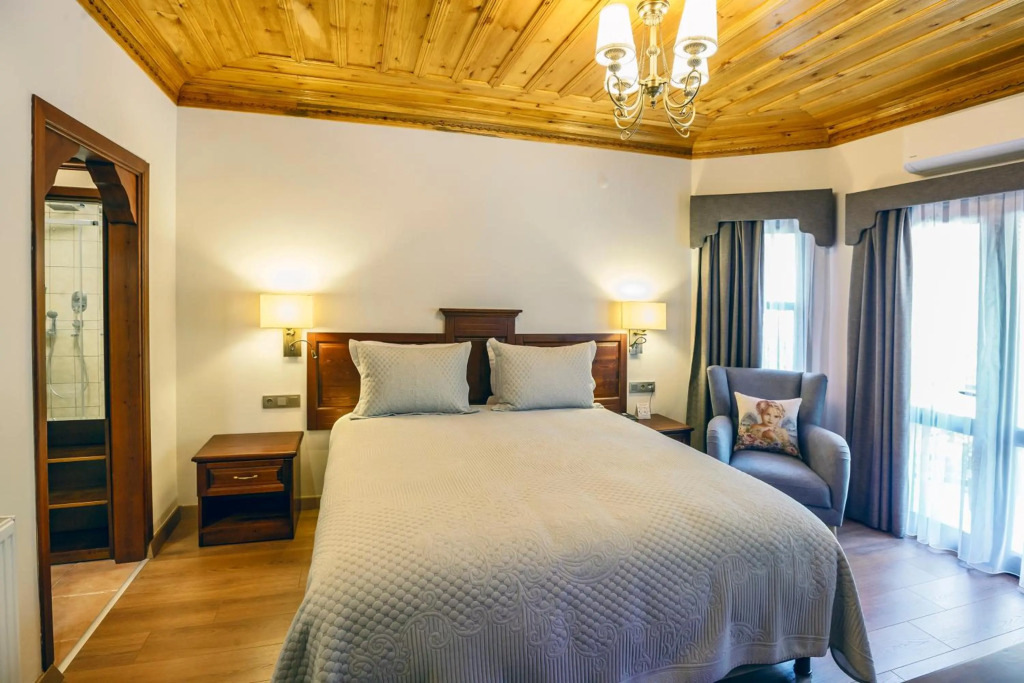 Акьяка: Yucelen Otel