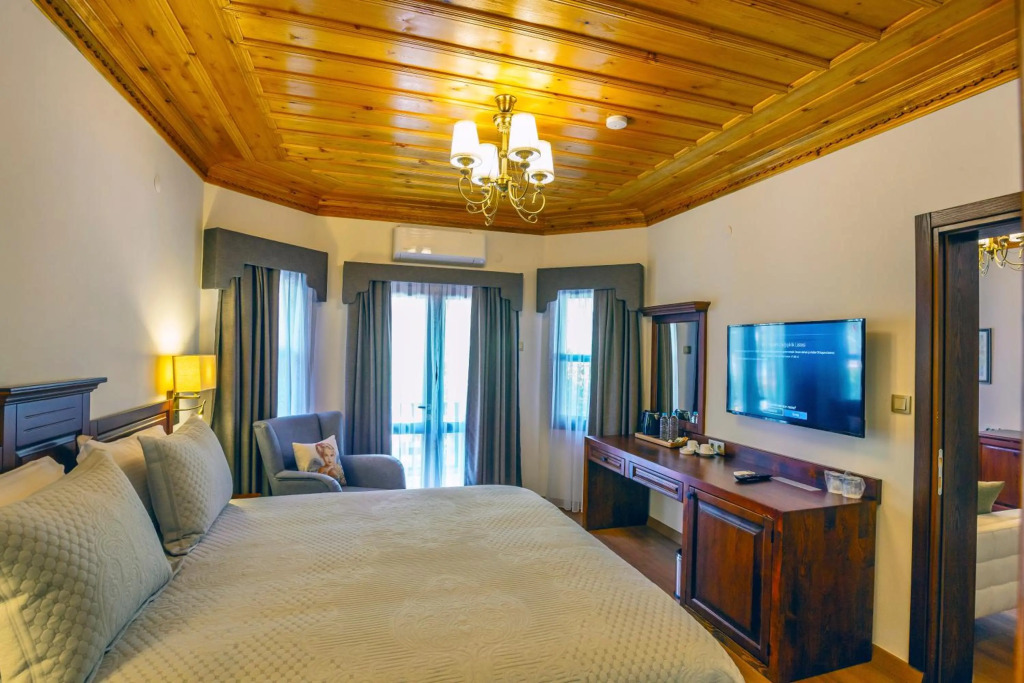 Акьяка: Yucelen Otel