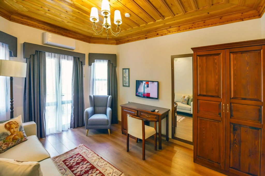 Акьяка: Yucelen Otel