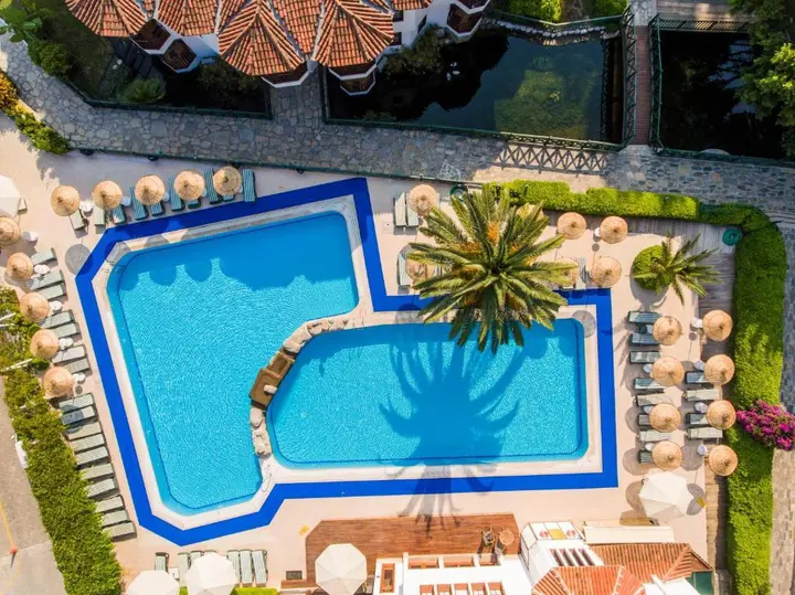 Акьяка: Yucelen Otel