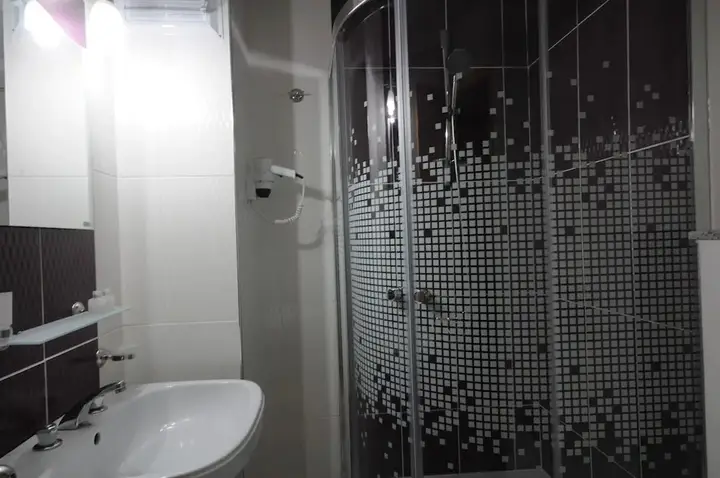 carousel image 3