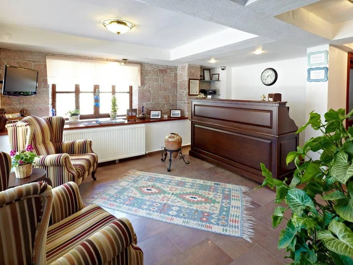 Айвалык: Ferahi Evler Otel