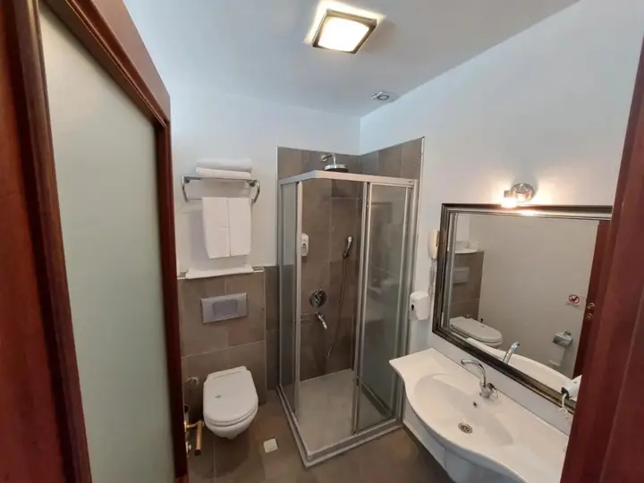 Айвалык: Ferahi Evler Otel