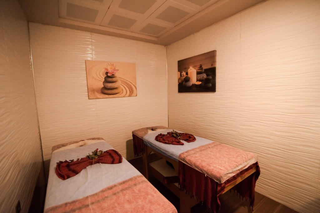 Караман: Отель Grand Hotel & Convention Center Karaman