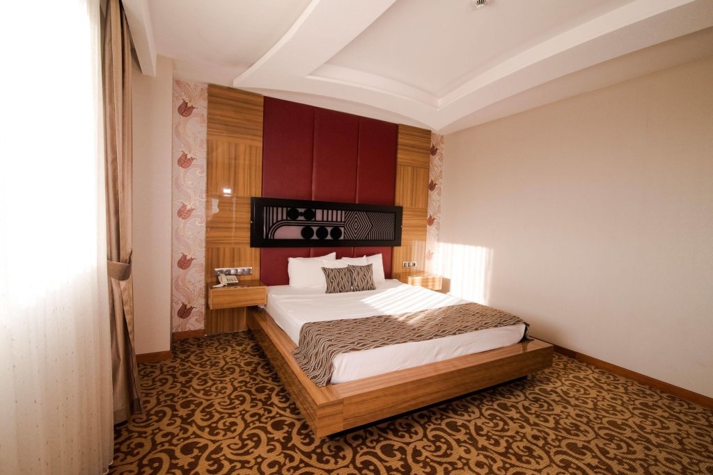 Караман: Отель Grand Hotel & Convention Center Karaman
