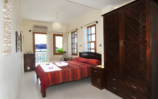 Каш: Kale Hotel