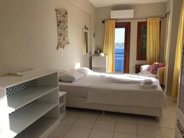 Каш: Kale Hotel