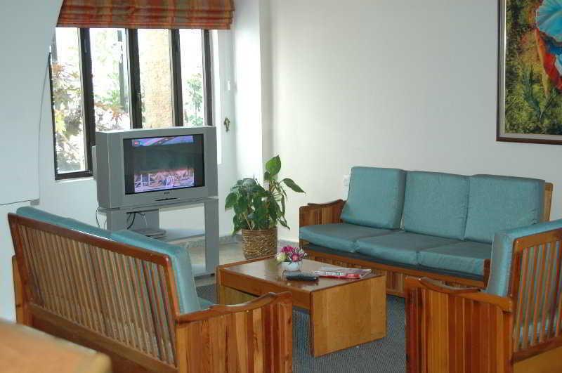 Тургутрейс: Aydem Hotel