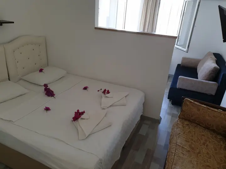 Тургутрейс: Отель Caglar My House