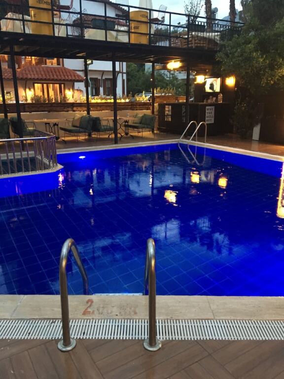 Кемер: Esra Hotel