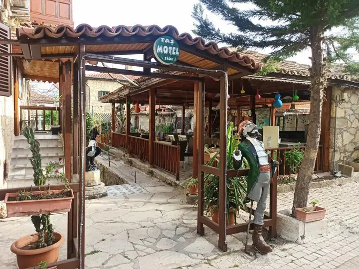 Манавгат: Tas Motel