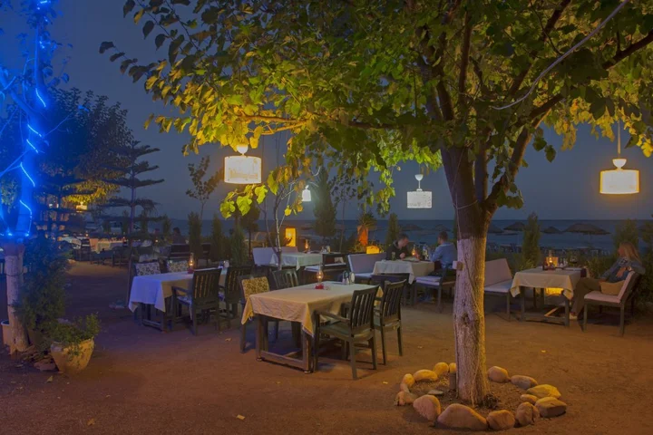 Чиралы: Kutle Hotel
