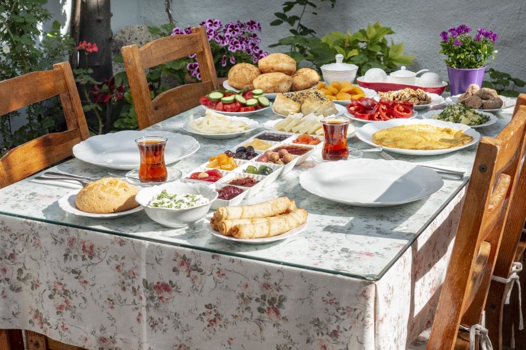 Бозджаада: Risus Otel