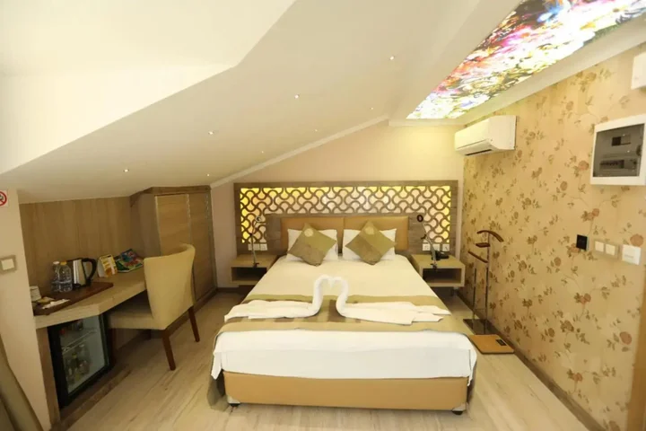 Анамур: Unluselek Hotel