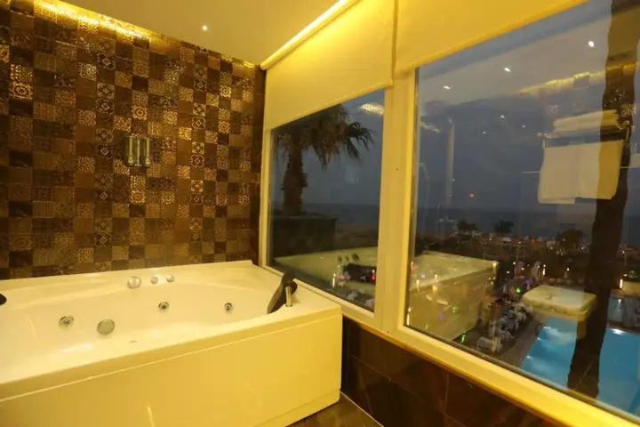 Анамур: Unluselek Hotel
