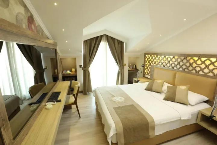 Анамур: Unluselek Hotel