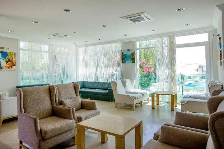 Тургутрейс: Dragut Point South Hotel