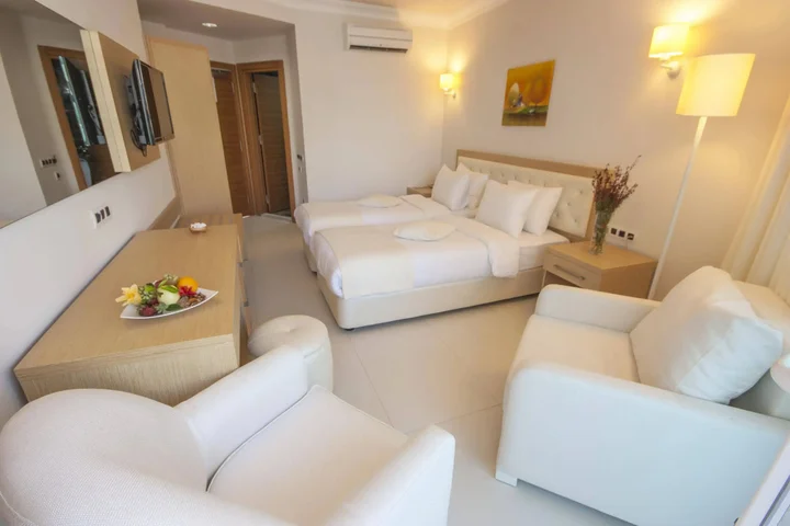 Тургутрейс: Dragut Point South Hotel