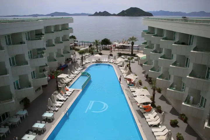 Тургутрейс: Dragut Point South Hotel