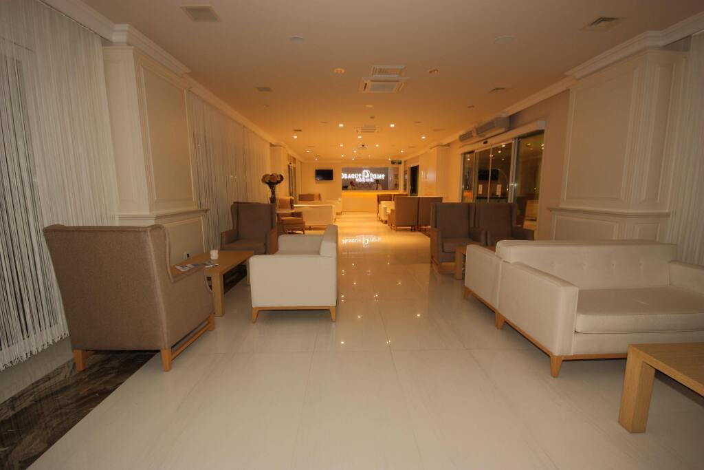 Тургутрейс: Dragut Point South Hotel