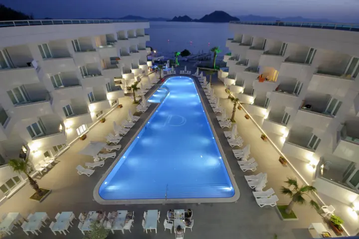 Тургутрейс: Dragut Point South Hotel
