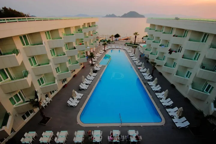 Тургутрейс: Dragut Point South Hotel