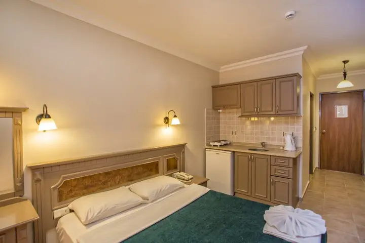 carousel image 0