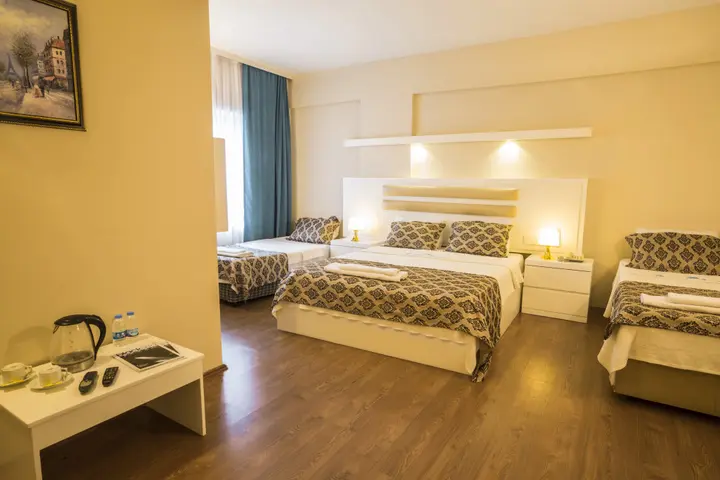 Арсин: Arsen Hotel