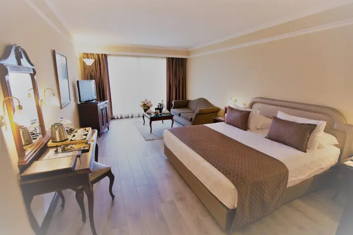 Измир: Karaca Otel