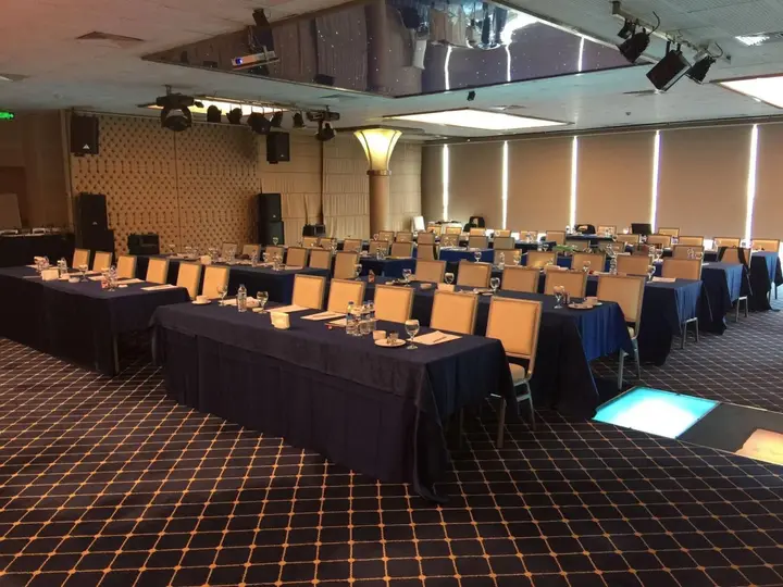 Измир: Karaca Otel