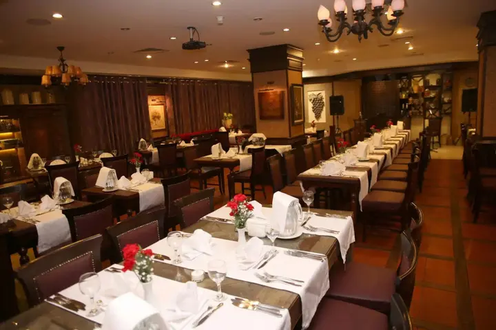 Измир: Karaca Otel