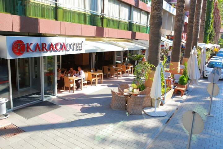 Измир: Karaca Otel