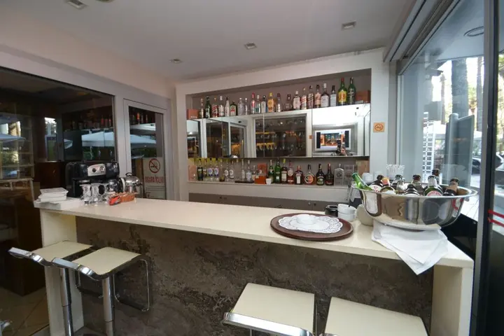 Измир: Karaca Otel