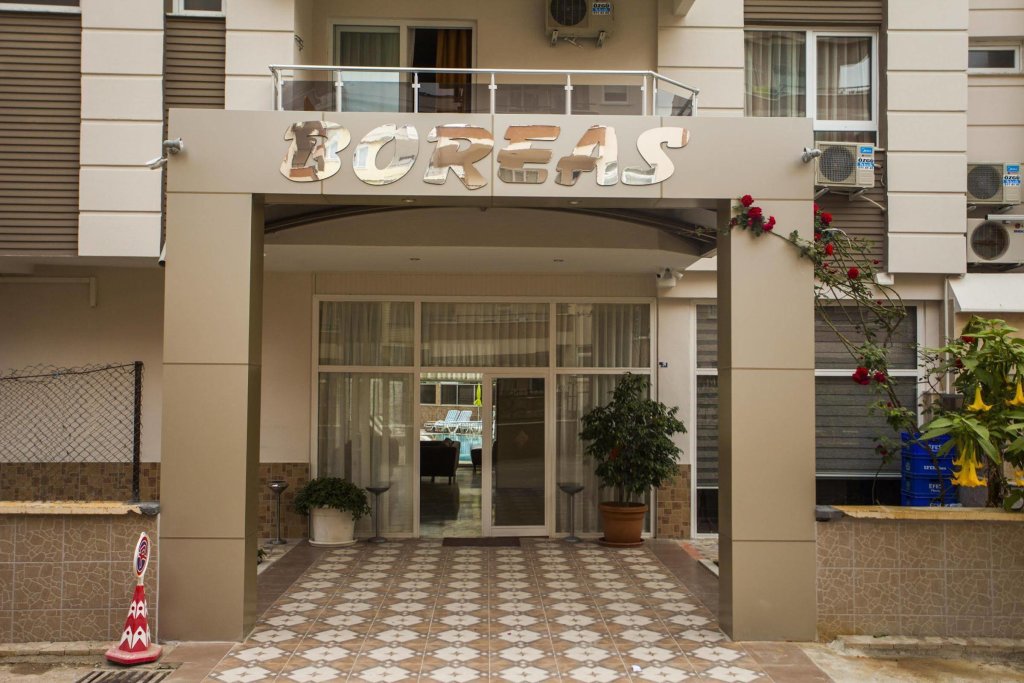Boreas Suit Hotel — фото 1